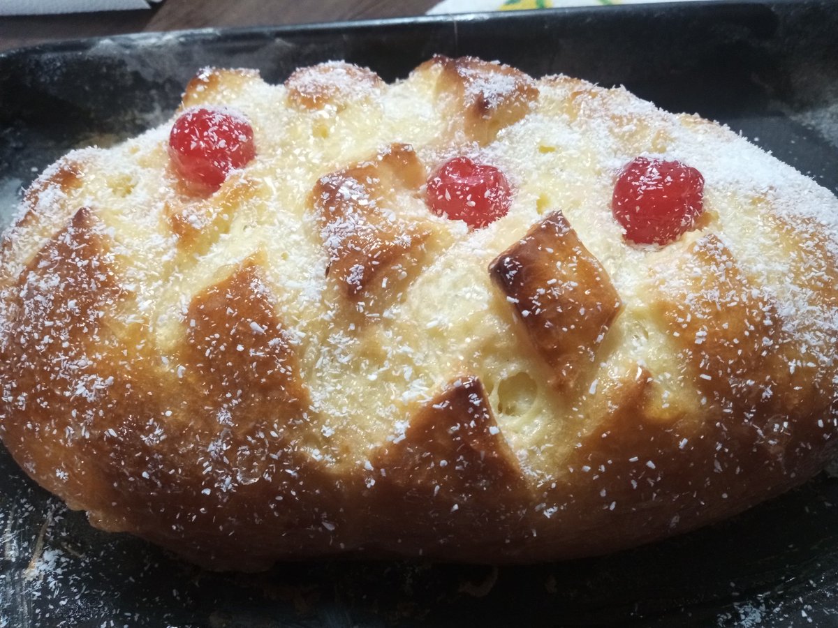 #queremostrabajar .Me levanté a las 6 de la mañana trabaje todo el día y solo vendí $ 16 mil esto no va más. Asi no se puede seguir