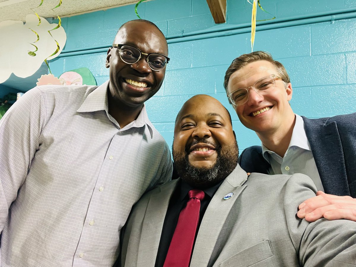 Derek Dobies ✊ tweet media