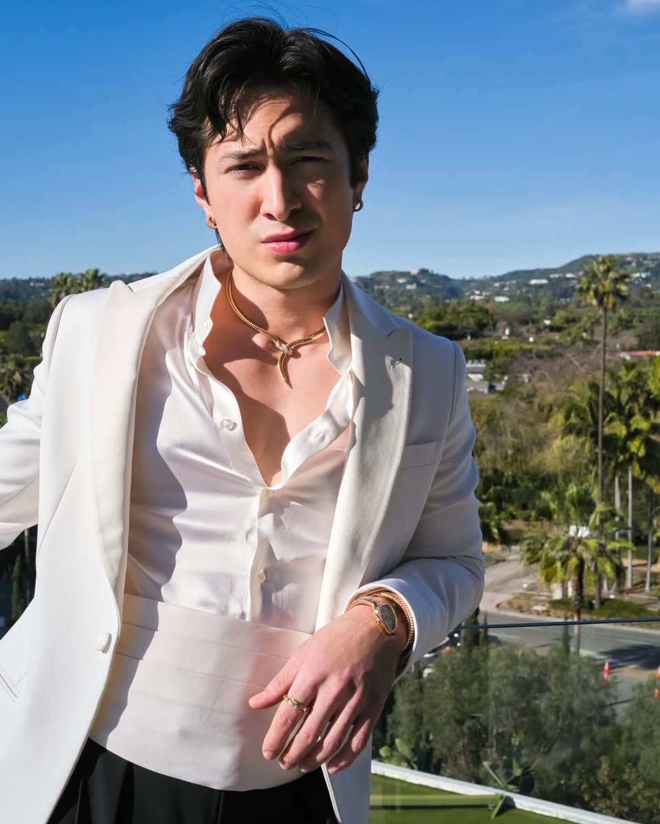 Hudson Williams sera présent à la cérémonie des Oscars le 15 mars à Los Angeles 🎬✨️ 

 🔗variety.com/2026/awards/aw…

#hudsonwilliams