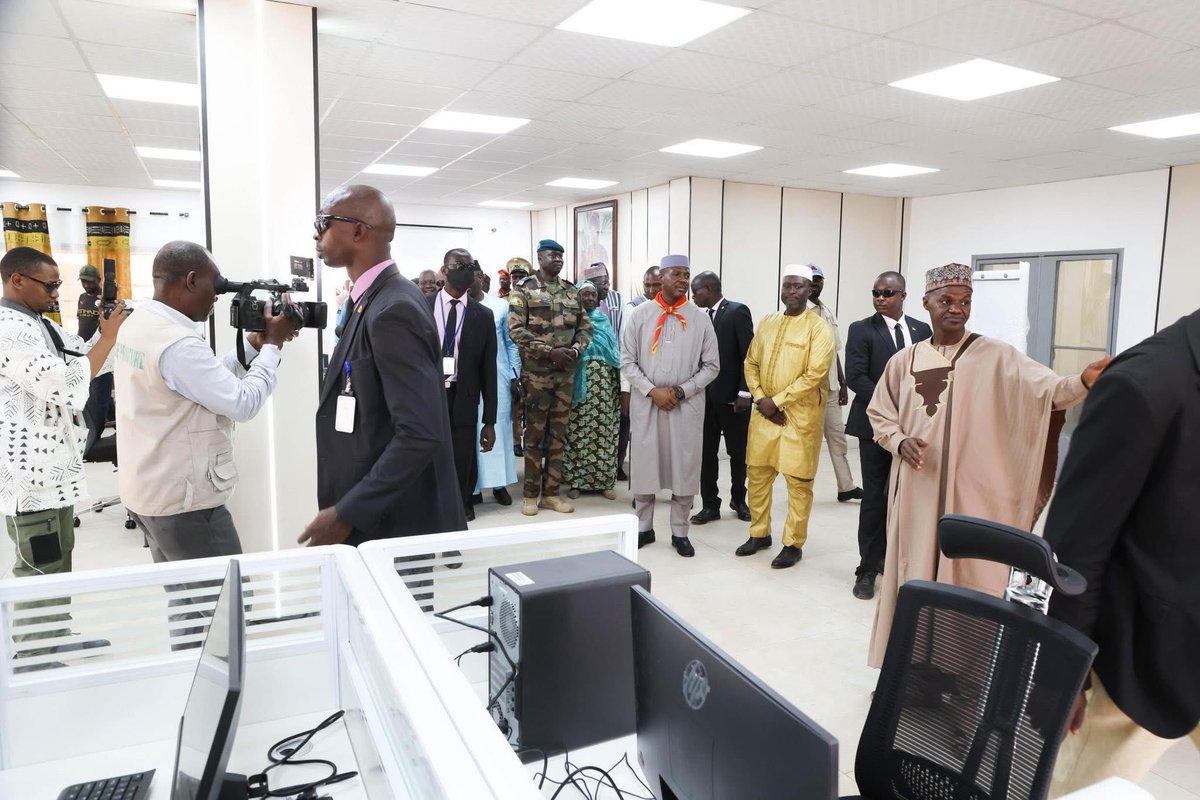 ALHAMDOU AG ILYÈNE tweet media