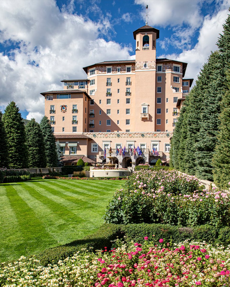 The Broadmoor tweet media