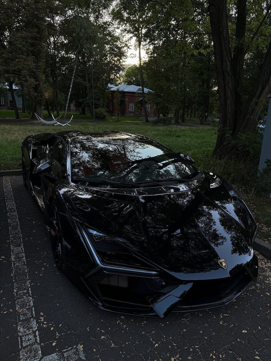 Bruca 🎪 tweet media