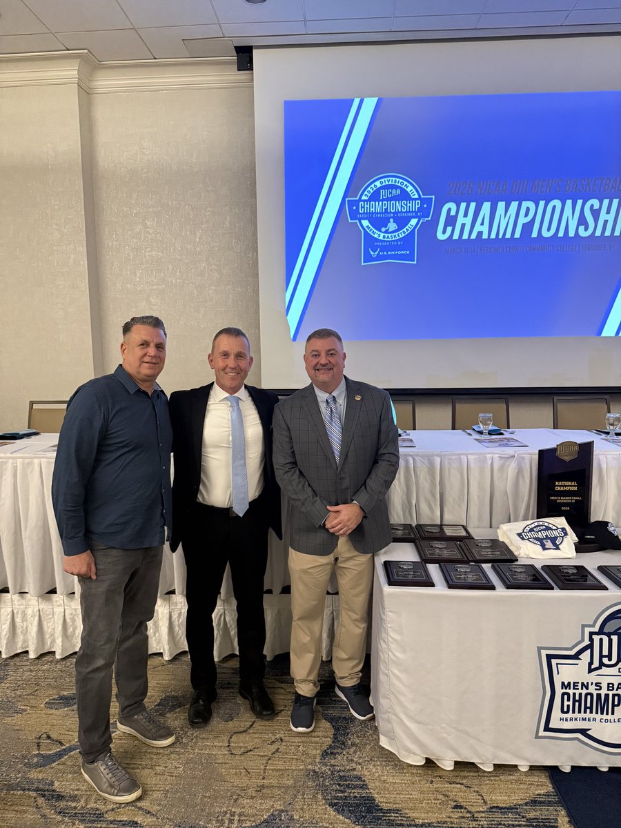 Dr.ChristopherParker tweet media