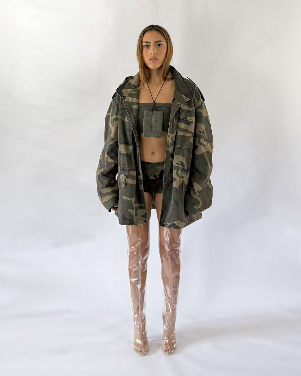 parisaintstudio's tweet photo. Yeezy Season 4 Camo Parka Sold Out. https://t.co/ji20bRa7O2