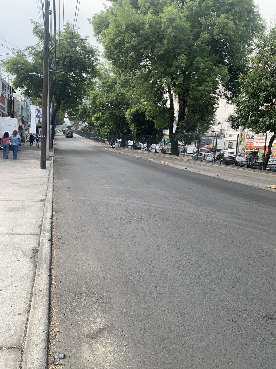 HuanSolo's tweet photo. Sin Metrobus por manifestación en insurgentes ya que un amigo y
Vecino se encuentra desaparecido y los camiones en sentido contrario Genaro David Lugo Romero @UCS_GCDMX @c4jimenez  hasta encontrarlo ! @Claudiashein @Gabyosoriohdz @TlalpanVecinos @nmasforo https://t.co/oRBeUwtqBv