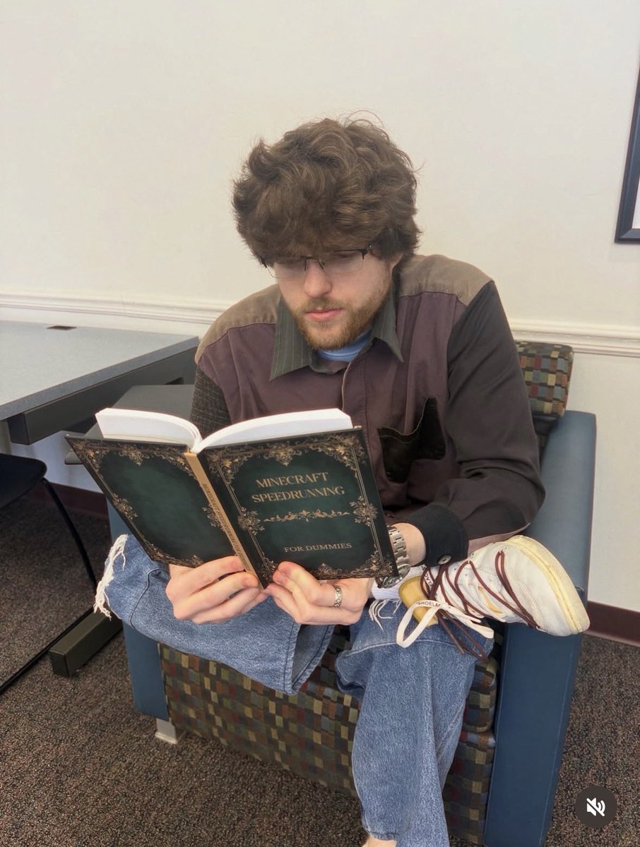 Dream Updates tweet media