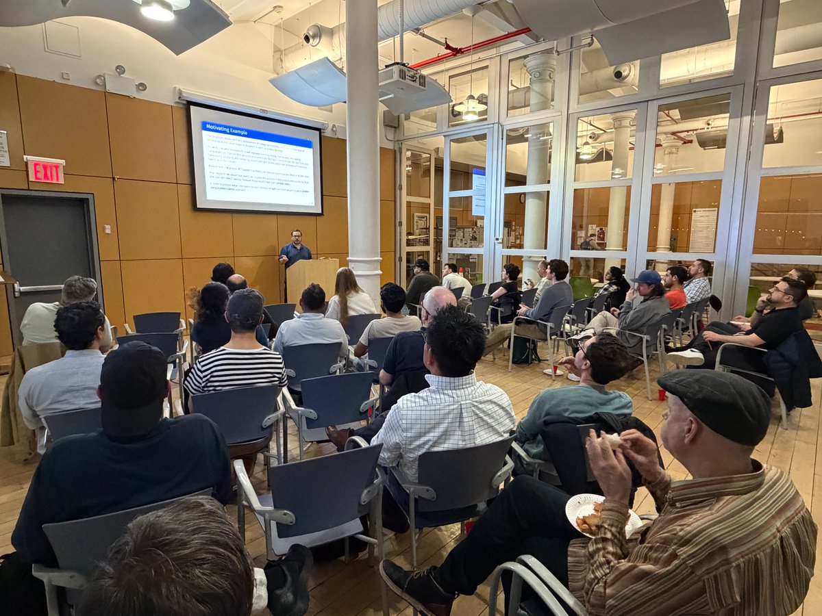 NYC Data Hackers tweet media