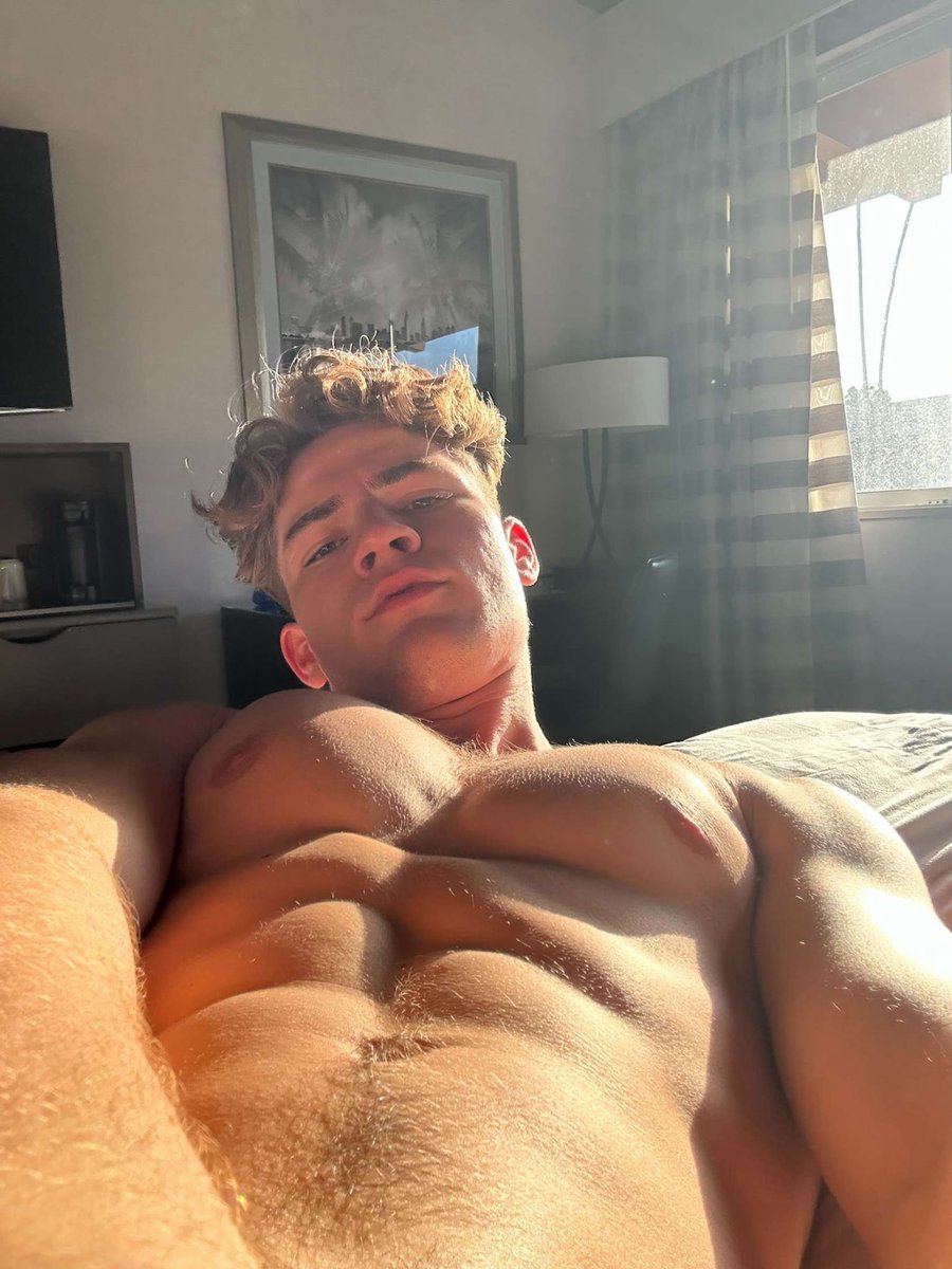 NAT0PENED's tweet photo. ᅠ
ᅠ
A bit late, sorry.
#𝐓𝐈𝐓𝐓𝐘𝐓𝐔𝐄𝐒𝐃𝐀𝐘
ᅠ
ᅠ https://t.co/qL7NO6M762