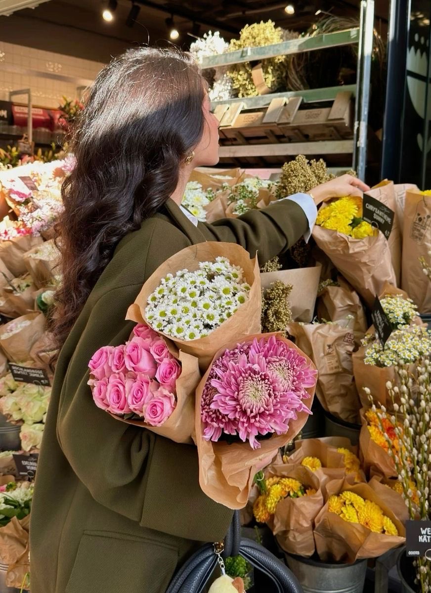 B ☆ ♡ tweet media