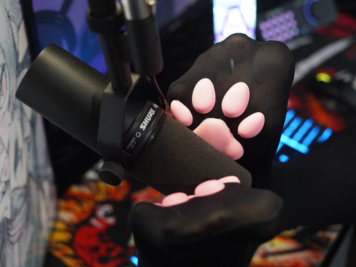 ⟡ Anura ⟡👑🖤 tweet media