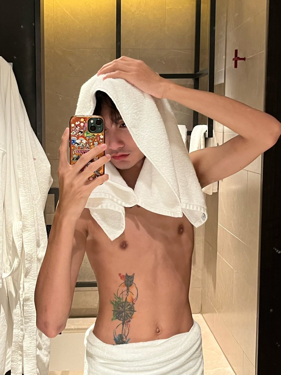 𝐓𝐇𝐄 𝐀𝐑𝐊 . 🕷️ tweet media