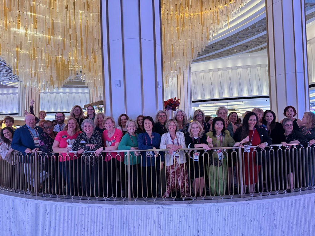 WomensCouncil's tweet photo. Women's Council had a great time at President's Circle last month! Thank you to those who were able to join us for a meet up. If you were with us, tag yourself!
#ThePowerOfYou #WomensCouncil https://t.co/v4cVAYIKix