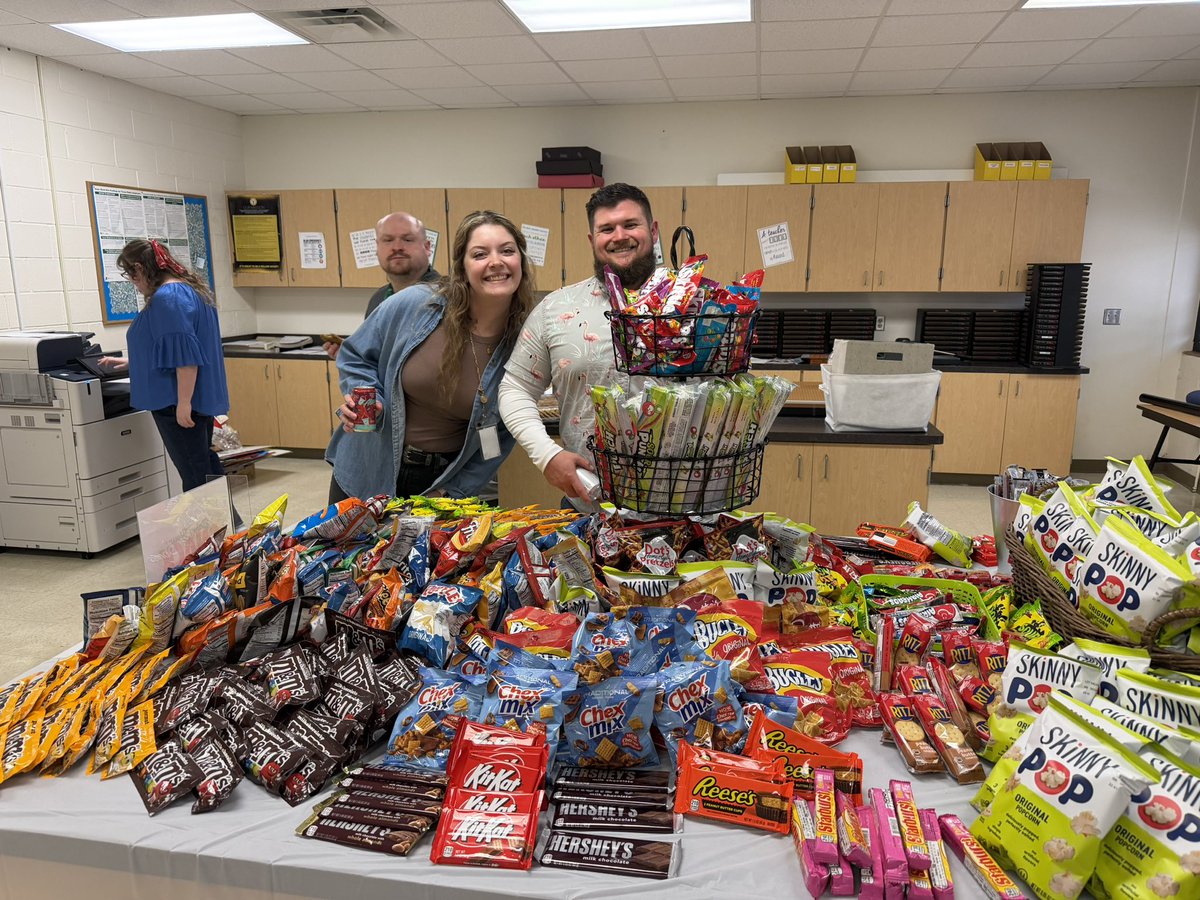 Henry Scott Middle School tweet media