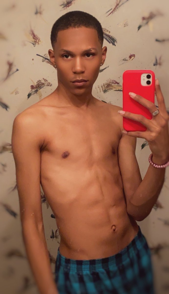 Shavn27's tweet photo. Lil photo dump 
#blacktwitter #blackx #explorepage https://t.co/esoU4yfazn