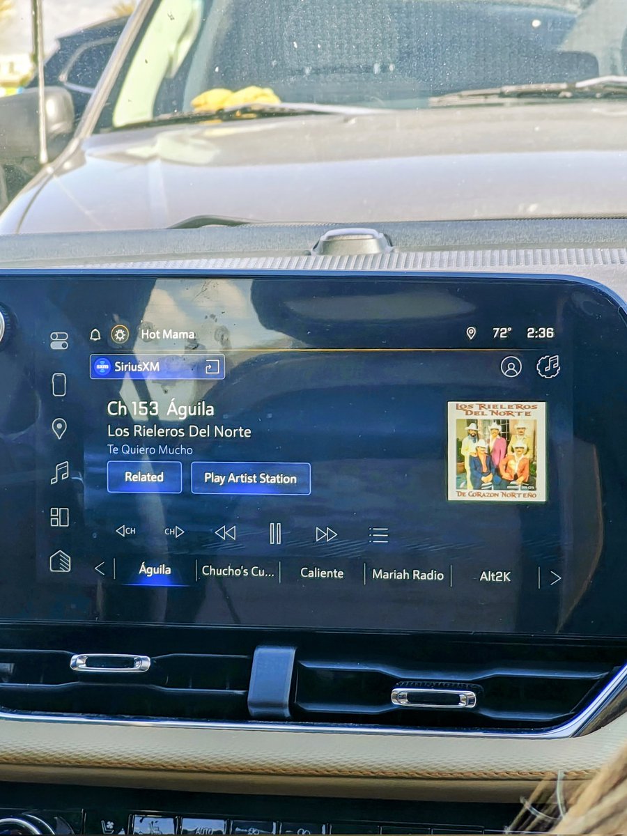 lcdj_one's tweet photo. @aguilasiriusxm Saludos desde Las Cruces Nuevo Mexico, gracias por ponemos Aguila en todo Radios de @SiriusXM https://t.co/ZVILdMH4Lp