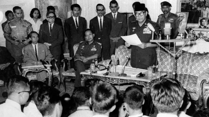 Hendri F. Isnaeni tweet media