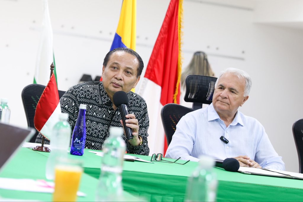 Rodrigo Villalba Mosquera tweet media