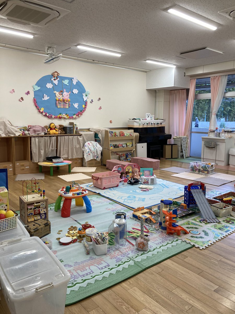 今日は、９時３０分から未就園児の会らっこクラブがあります。
天気もいいので、親子で遊びに来てください！