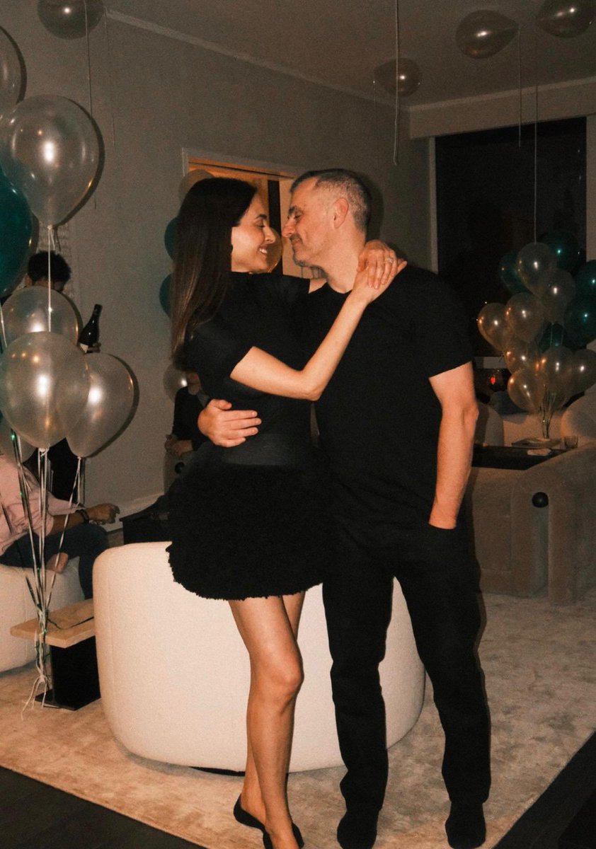 Gary Vaynerchuk tweet media