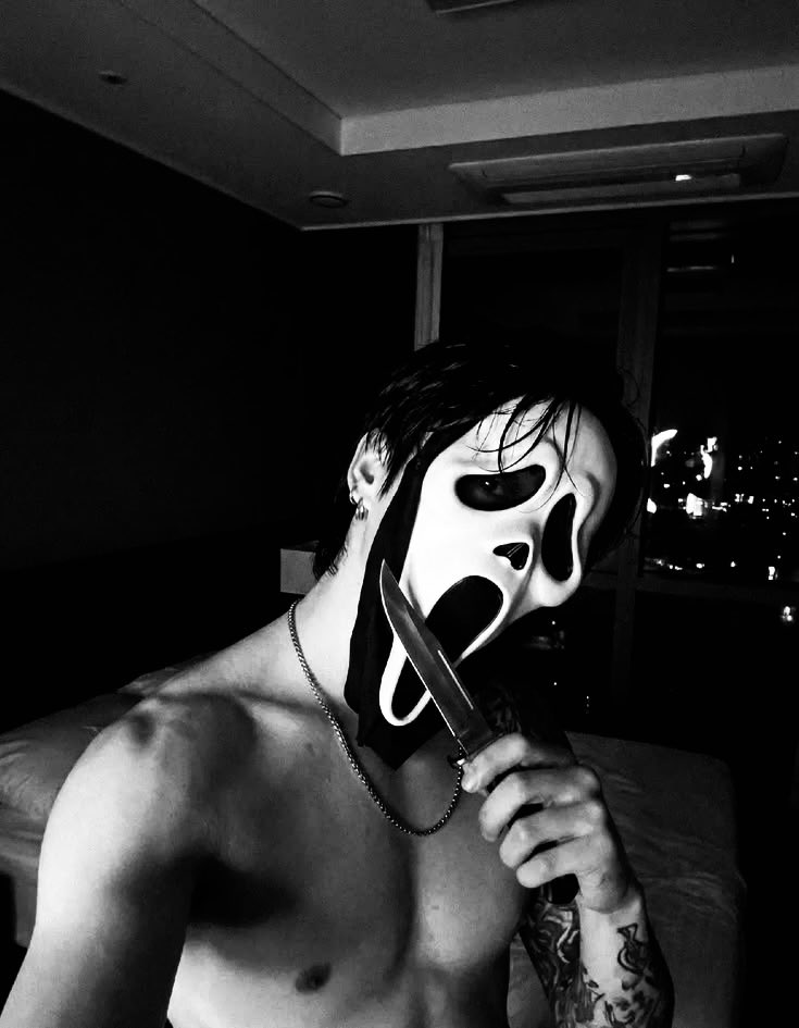 ايميت tweet media