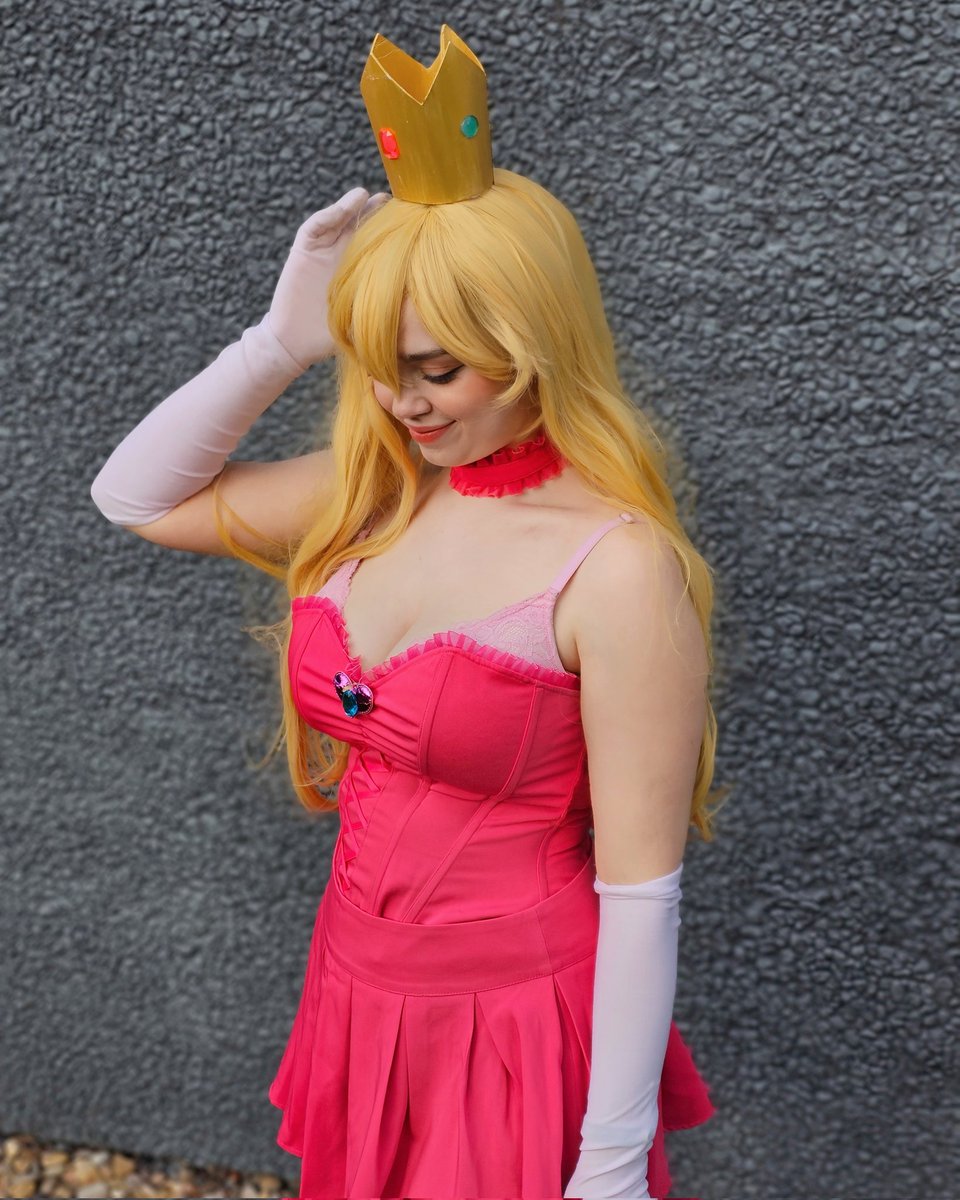 MobiusRose tweet media