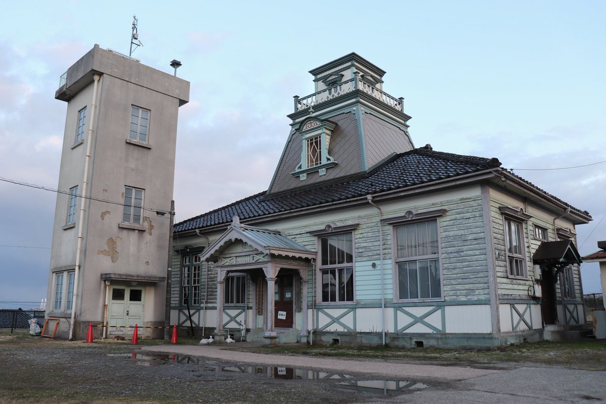 ため口 tweet media