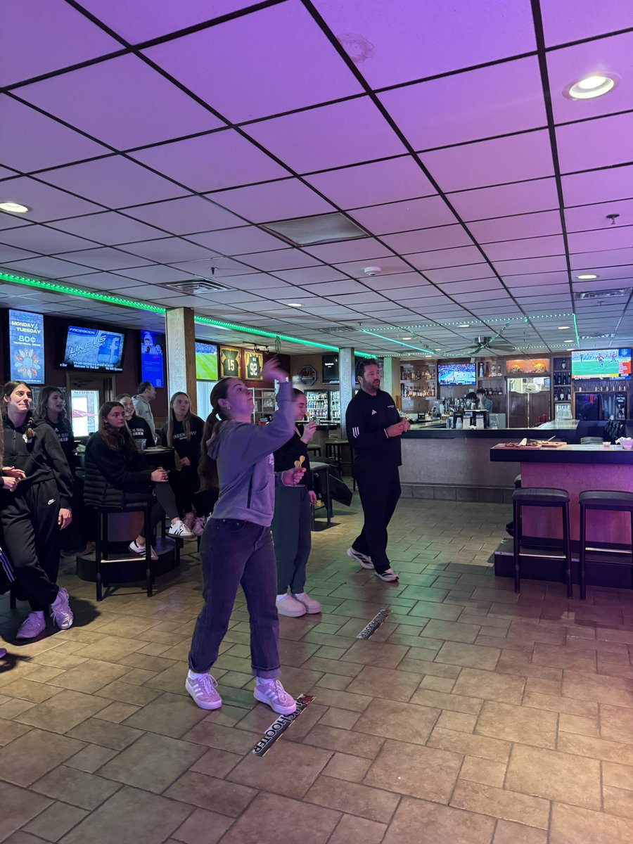gbphoenixwsoc's tweet image. Dart tournament, food, &amp;amp; chill team vibes😎🎯

Growing together on and off the field💚

#risetogether #footy