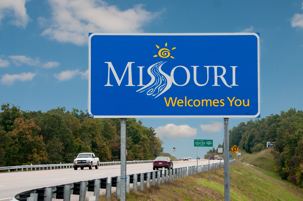 careersingov's tweet image. Ready for a new career in #Missouri? Explore exciting government jobs and apply today! #MOJobs #GovJobs bit.ly/407YI8s