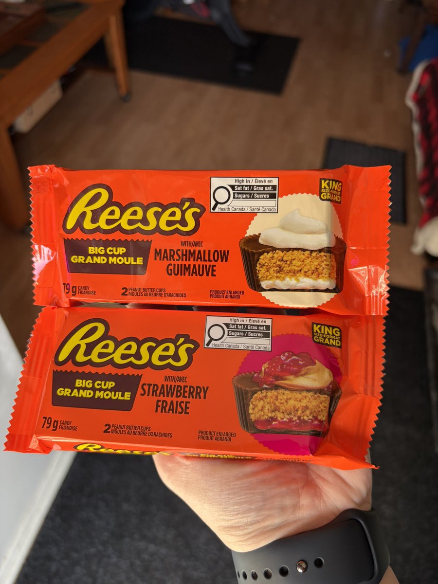 AshSmart's tweet image. New Item Finds! 

French Mallows - Costco 

Reese’s Big Cups: Marshmallow &amp;amp; Strawberry - Walmart 

Coca-Cola Cherry Float - Circle K 

Pepsi Cream Soda - Dollarama 

#TreatYoSelf #Snacks #NewItems #NewFinds #Treat