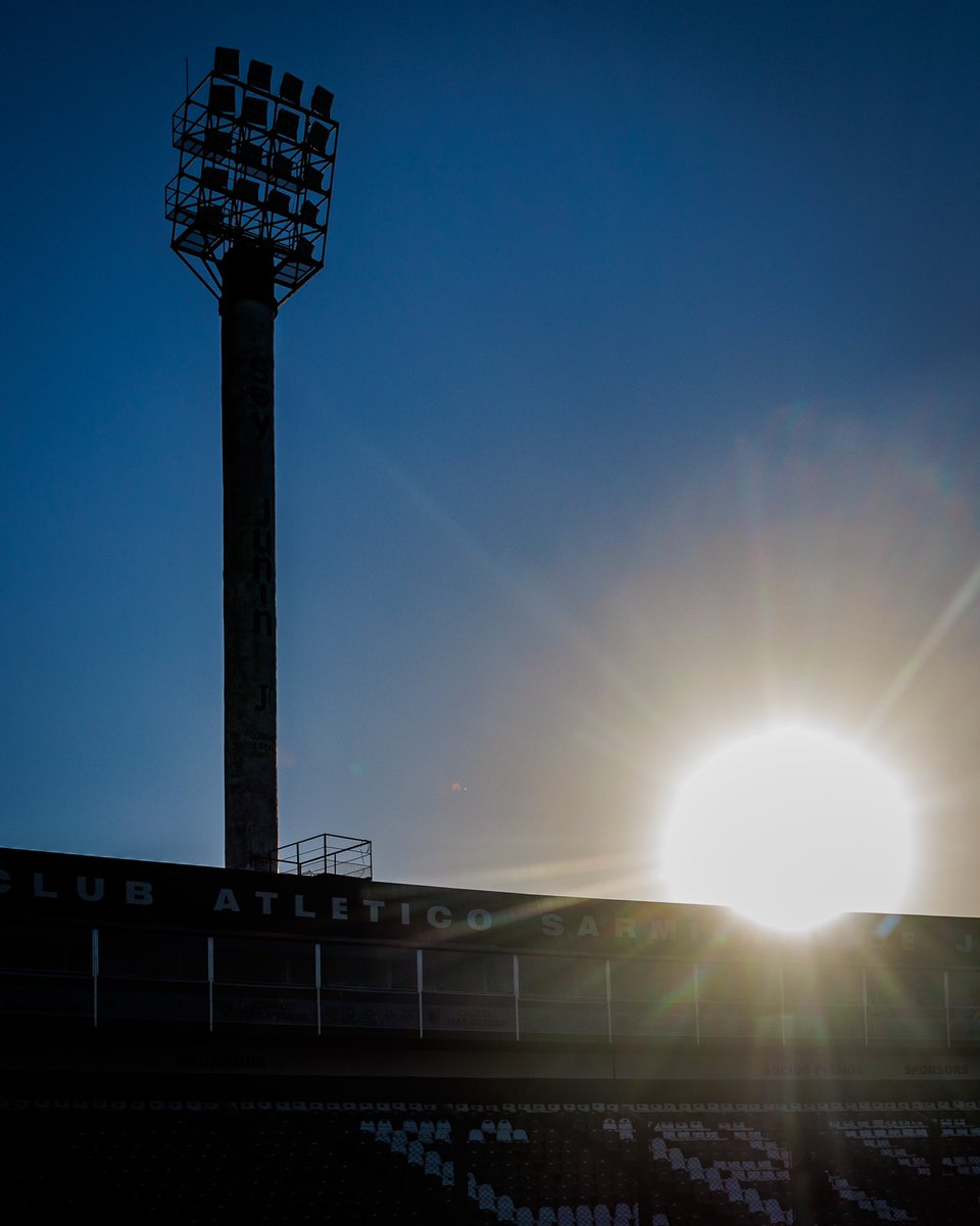 Racing Club tweet media