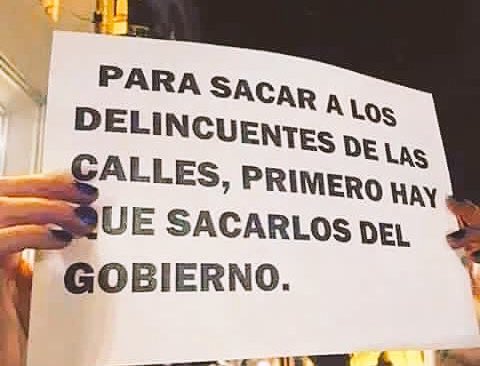 DianaOrOd's tweet photo. @canalN_ Son los #PecesGordos del poder, el juez es puesto por una @JNJPeru mafiosa .
Además, el @TC_Peru les da el ejemplo liberando delincuentes.
Estos es el Pacto Mafioso liderado por los políticos de turno https://t.co/dgG2oHJjku