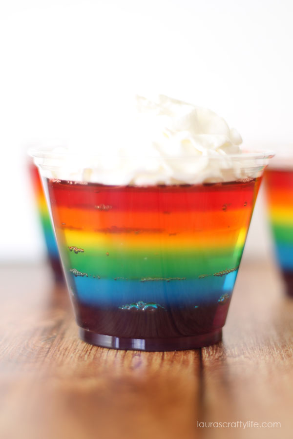 This rainbow Jello is easier than it looks! Layered colors, fruity flavors, and the perfect fun dessert for St. Patrick’s Day or a rainbow-themed party. 🌈

laurascraftylife.com/rainbow-jello-…