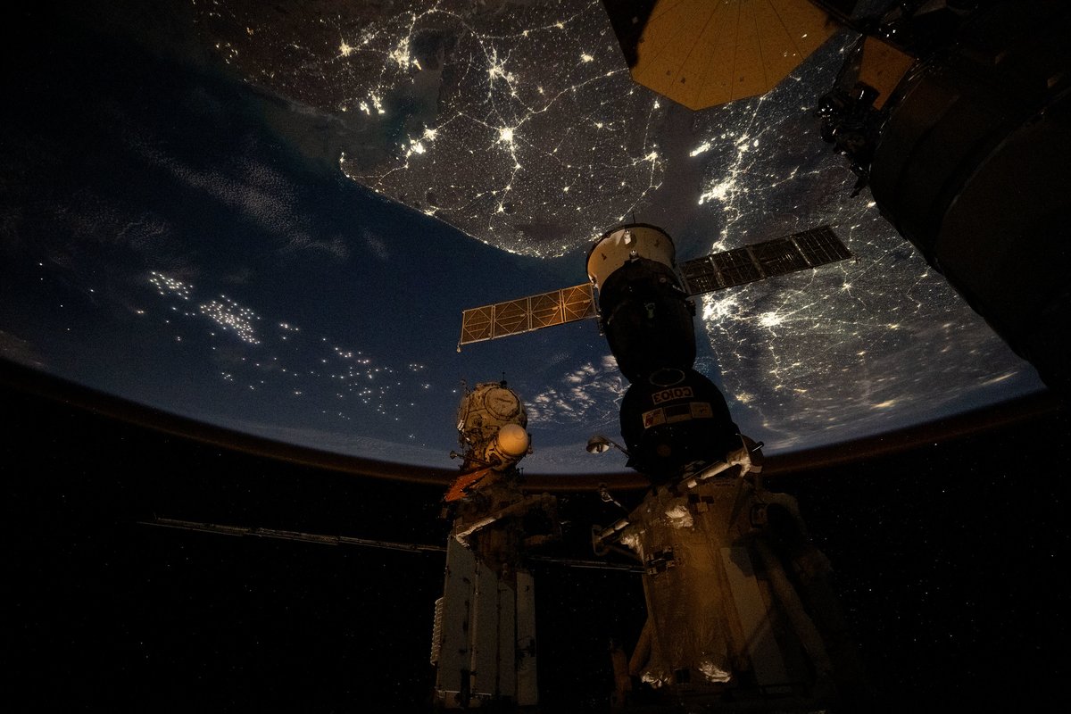 International Space Station tweet media