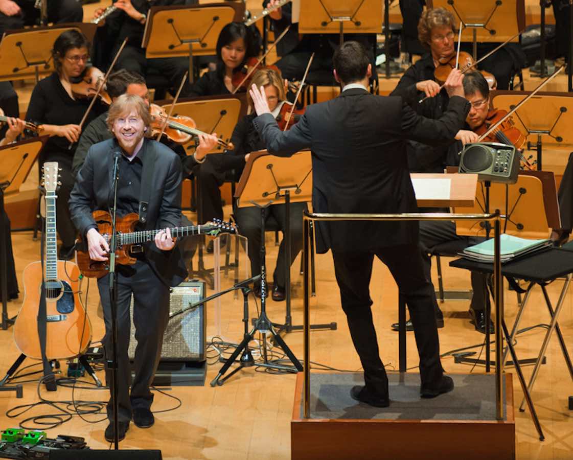 shapsio's tweet image. 3/10 #phish #TIPH: front2(90), phil &amp;amp; friends w/M (phil60) oakland00, mike/warren sxsw @StubbsAustin 02, trey w/ @LAPhil 12, trey acoustic @TroySBMusicHall 17, mike @brooklynsteel 18, mike @BasementEast 19, page &amp;amp; trey ‘January’ rel’d digital23.