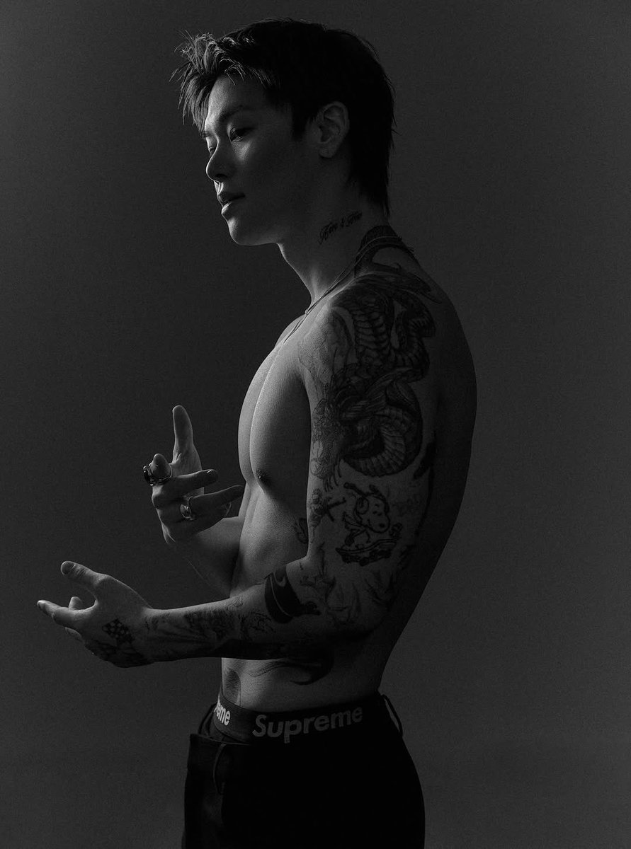 BAPNATION_BABY's tweet photo. ZELO from B.A.P makes a new start with music label: 'VLACKSQUAD'

He is currently preparing activities in details which includes holding a fan concert &amp; releasing new music. More details to be announced.
https://t.co/grLrE3Ps2K

#ZELO #젤로 #BAP #비에이피 https://t.co/YXV7f64QQm