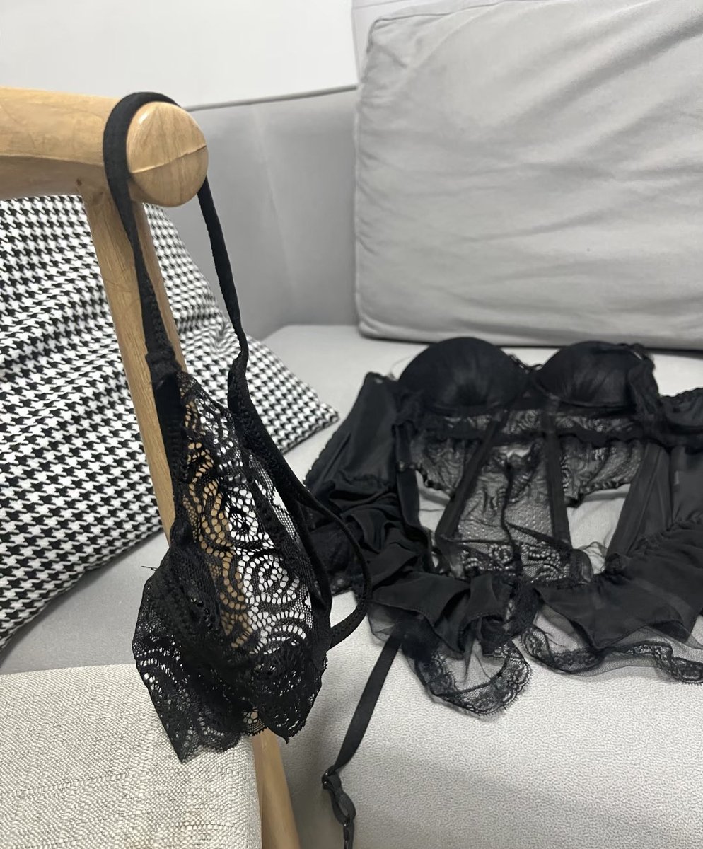 我是女秘书 tweet media