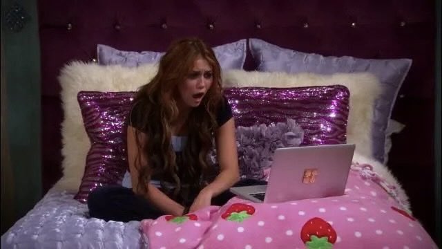 Yo viendo cómo se robó mi personalidad: