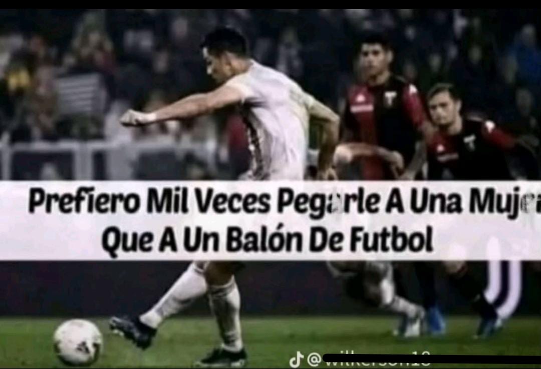 BORJA, LE TENES QUE PEGAR AL ARCO NO A TUS NENES (@francomari86757) on Twitter photo 