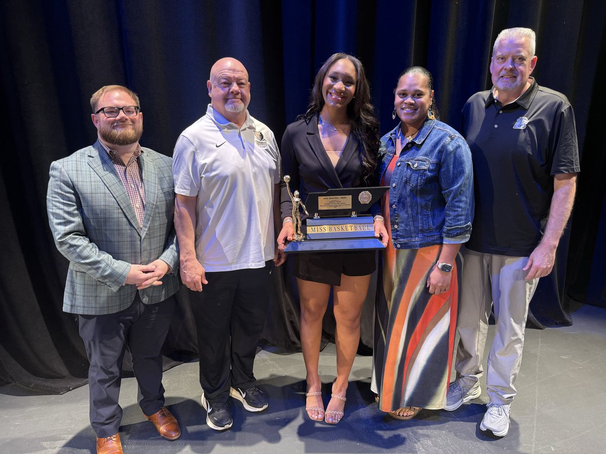 Bradley Bearettes tweet media