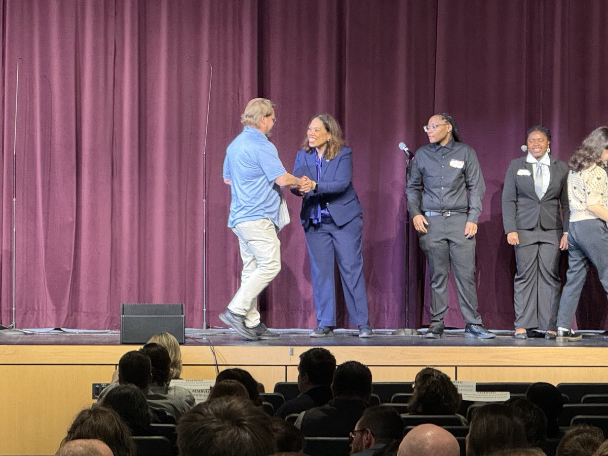 Sean Watson tweet media