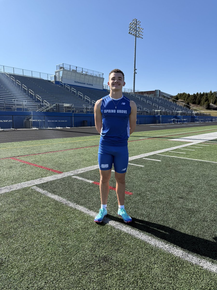 KadeGibbs2029's tweet photo. Track season. Letβs work. ππΌπ¨ #speedswag @BriancampbellS3 @PlayBookAthlete https://t.co/6Asf9tKUAX