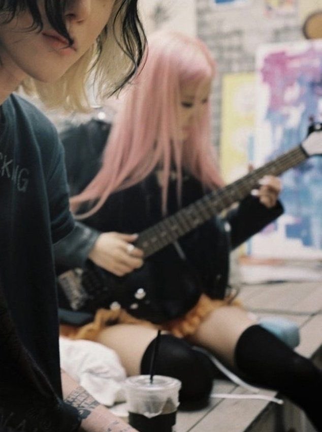 this aesthetic for RS2 pls rosé