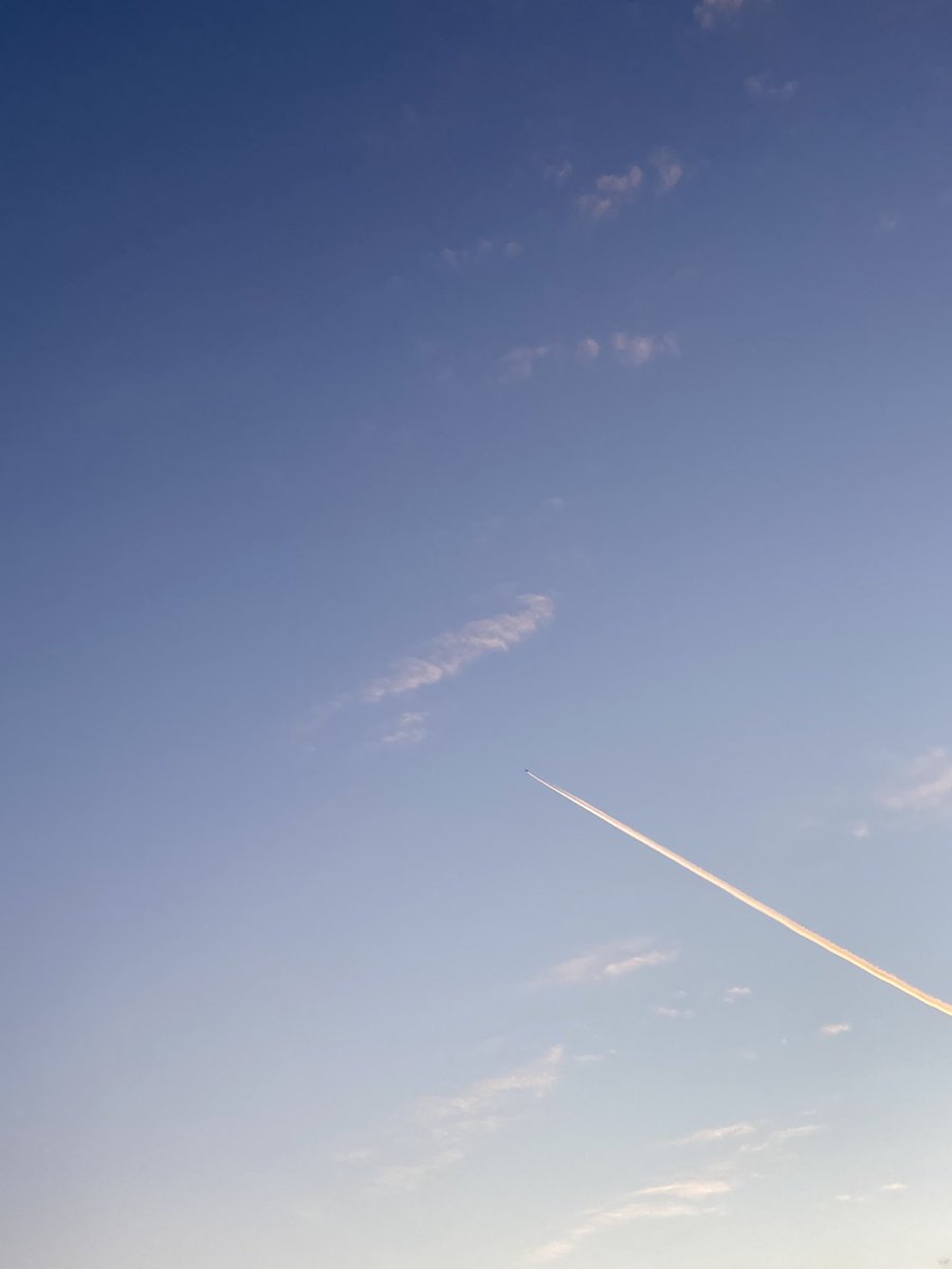 あの日から15年。東日本大震災により犠牲となられた方々のご冥福をお祈りするため、本日、#仙台空港 ターミナルビル内にて、地震発生時刻に１分間の黙祷を捧げます。お時間が許しましたら、ご一緒に黙祷をしていただければと思います。