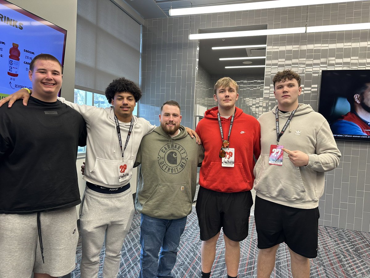 DJRSwework's tweet photo. It was great to have some of the best Ohio prospects, including @ConnerRuth79, @CartaeLigon1, @_Garrett_R_62, and @TTWilliams2029, experience an Ohio State spring practice, as well as two of our best alumni, @Jr2Maine and @Camcalhoun01, live and in person today! https://t.co/JTfzlLh05b
