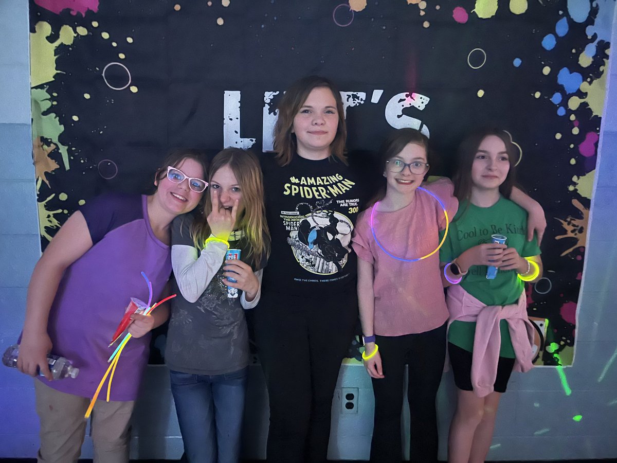 CABIntermediate's tweet photo. The 4th and 5th Knightstown Intermediate School Grade Sock Hop was a hit!  Great music, great snacks, great friends, and great moves on the dance floor, and plenty of games! Our students definitely know how to have fun! https://t.co/C6OsSuUR1u