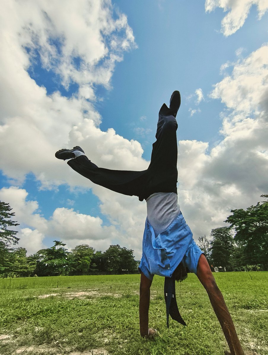 Ajayi: Bori, can you somersault?