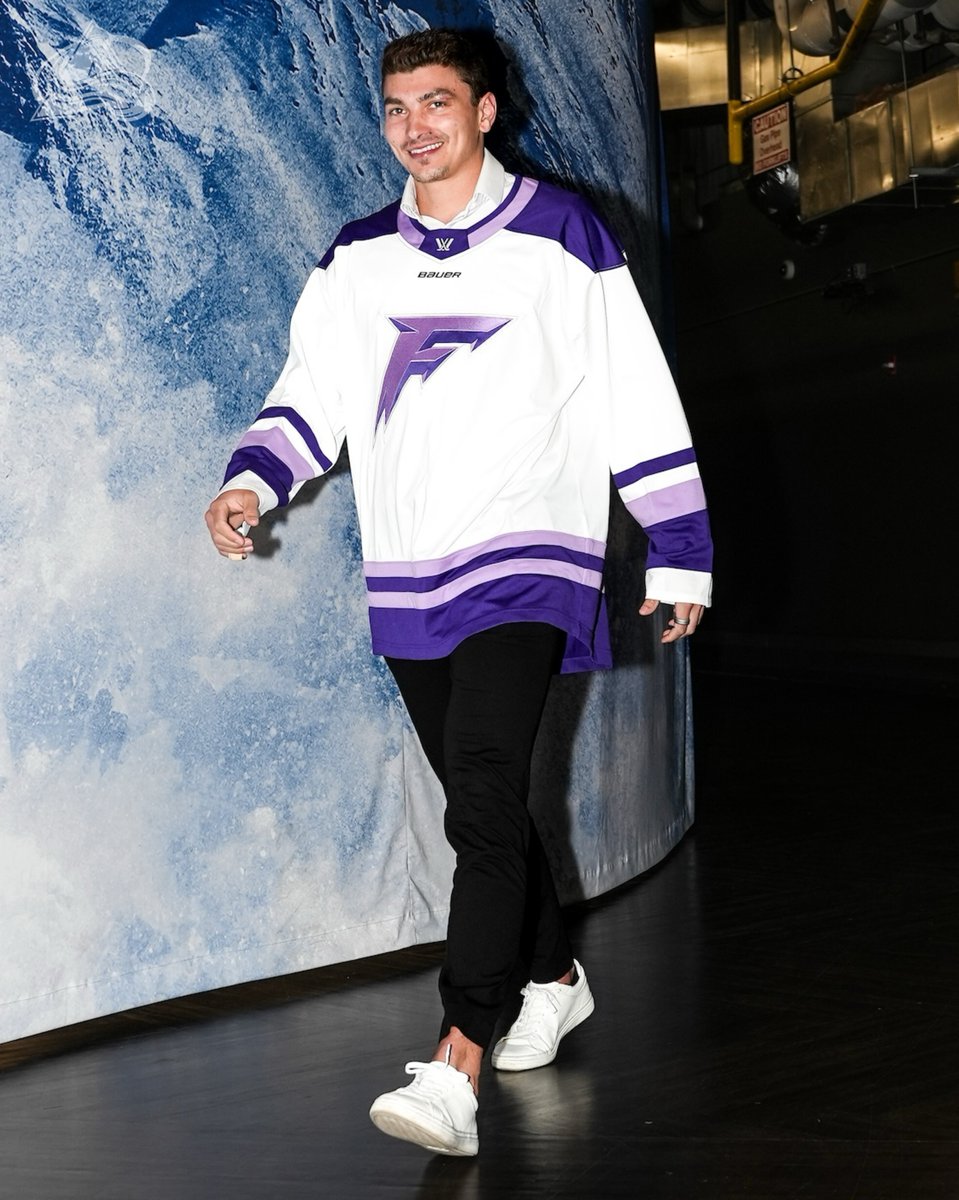 x - Colorado Avalanche tweet media