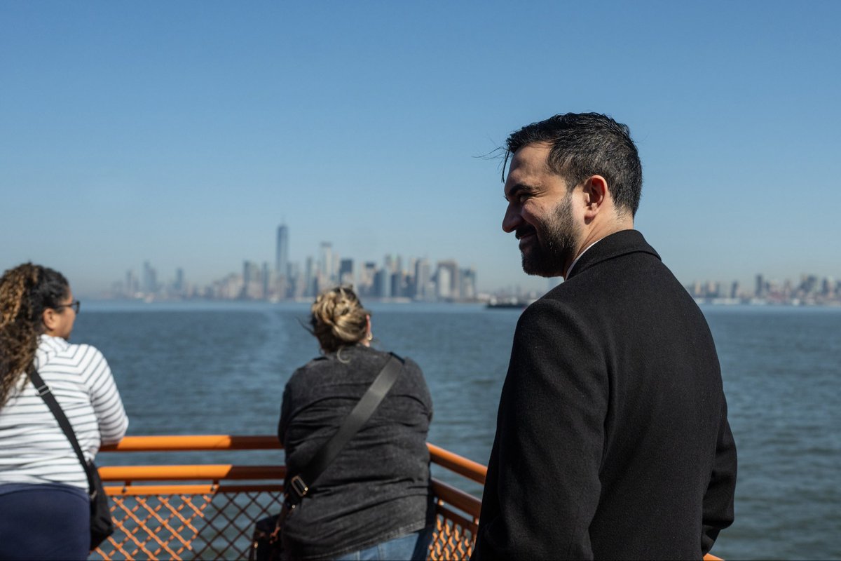 NYCMayor's tweet photo. A beautiful day to announce expanded 3-K on Staten Island. https://t.co/E3kjhHXlxE