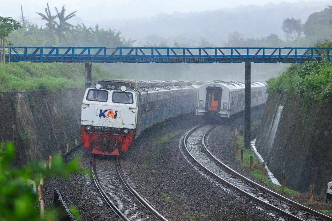 Kereta Api Indonesia tweet media
