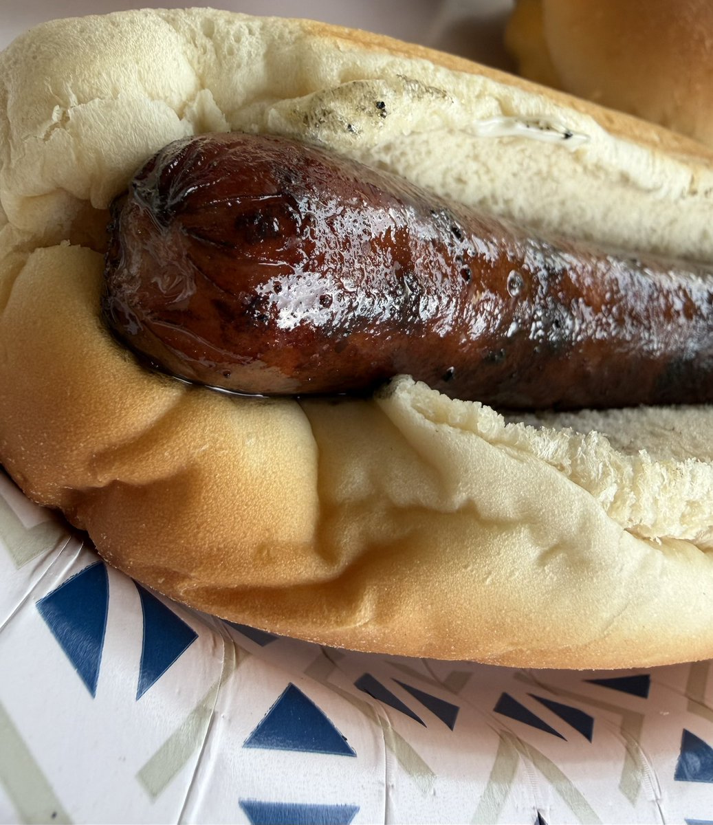 Doomedbased1's tweet image. Yeah that glizzy looks outstanding, lemme go say ahhhhh rq